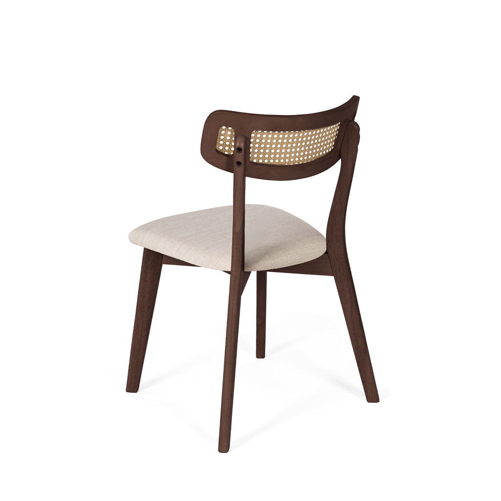 Shirley Nogueira beige chair
