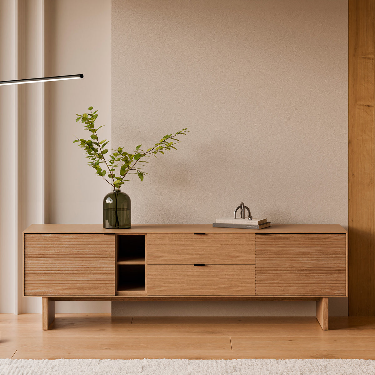 TV stand 180 Tulsa oak wood legs