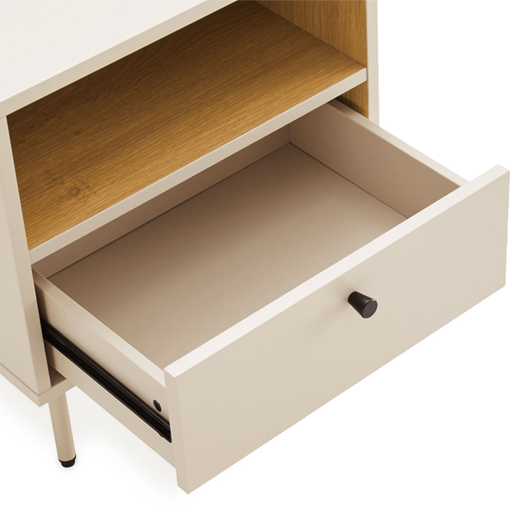 Mesa Pequena com 1 Gaveta e 45 Trento Oco