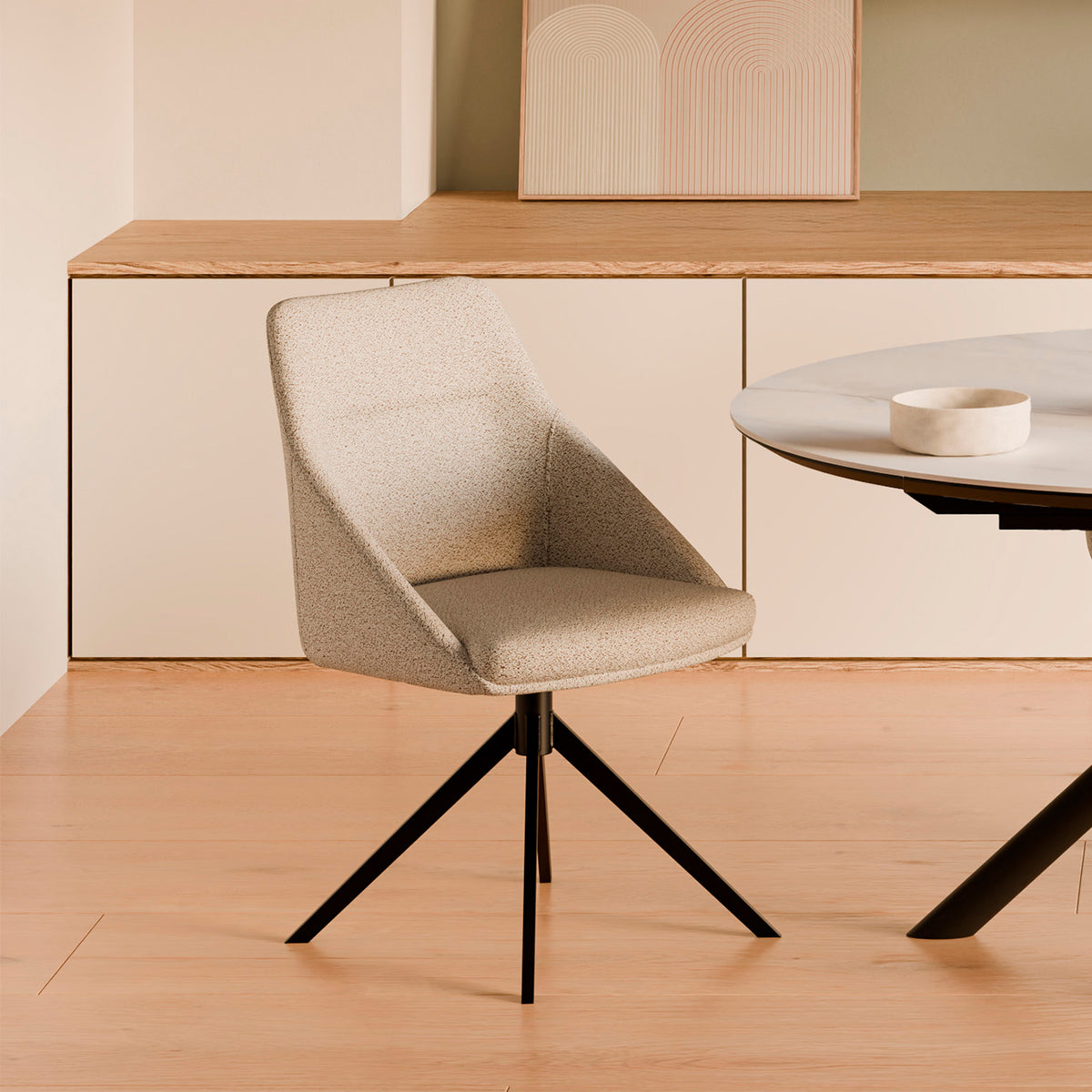 Akira chair beige/black legs