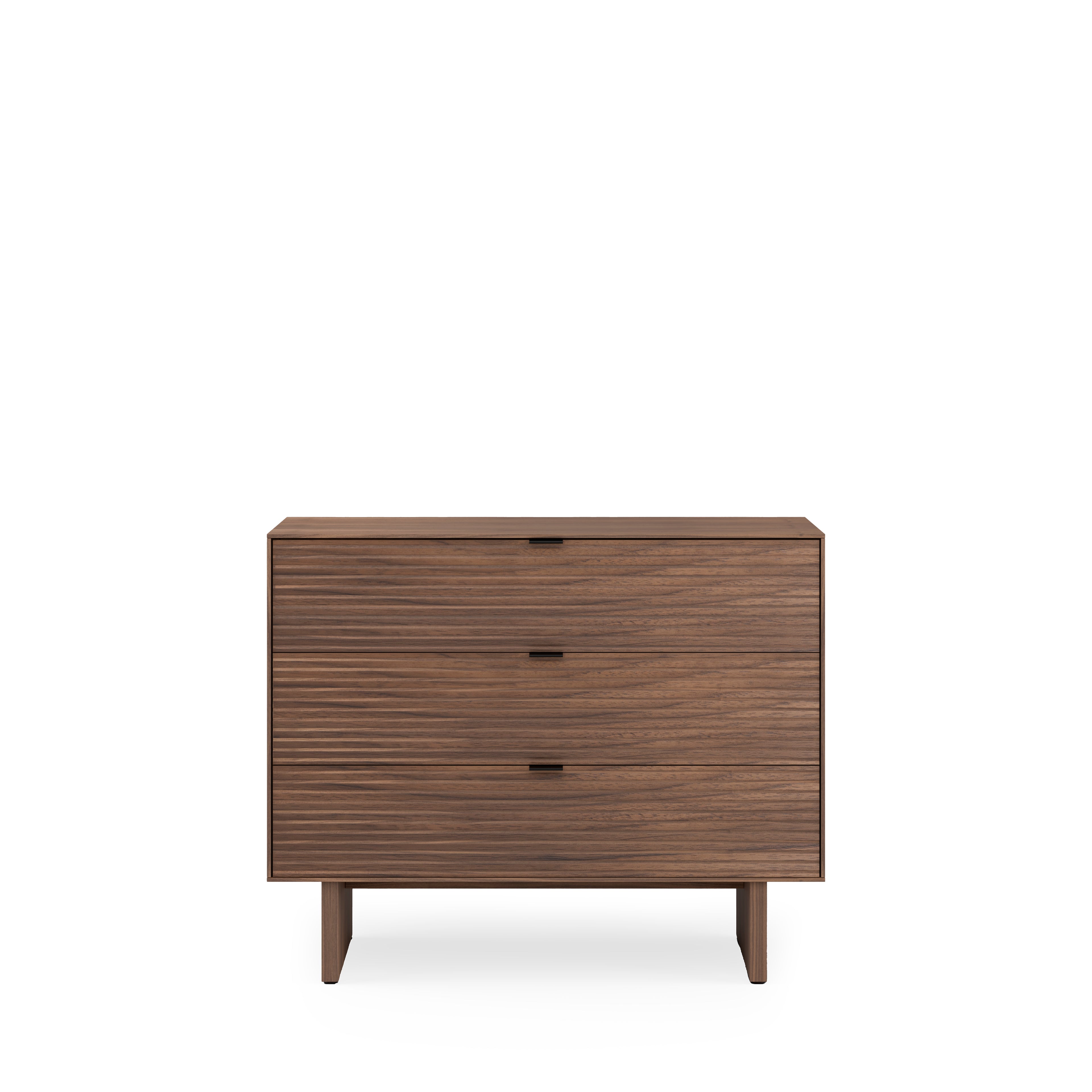 Tulsa 3-drawer dresser, walnut, wooden legs
