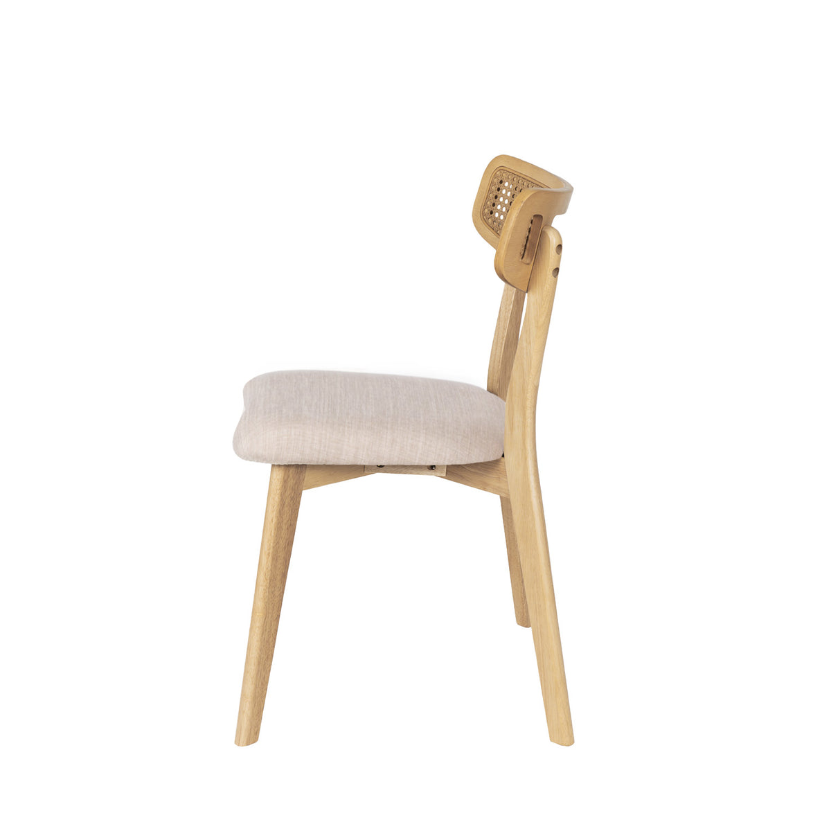 Shirley Carvalho beige chair