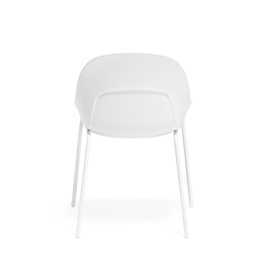 White Sephora chair