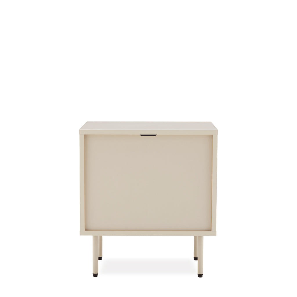 Mesa Pequena com 1 Gaveta e 45 Trento Oco